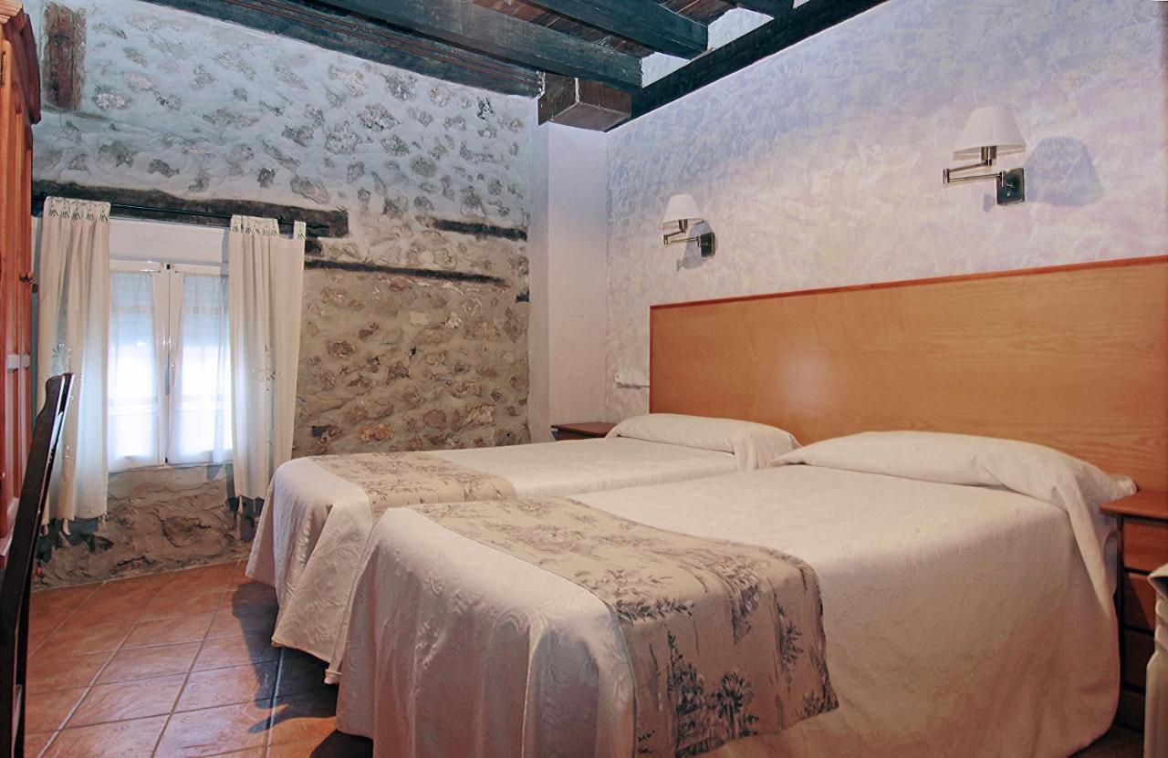 Hotel Rural Los Abuelos Montemayor de Pililla Ngoại thất bức ảnh