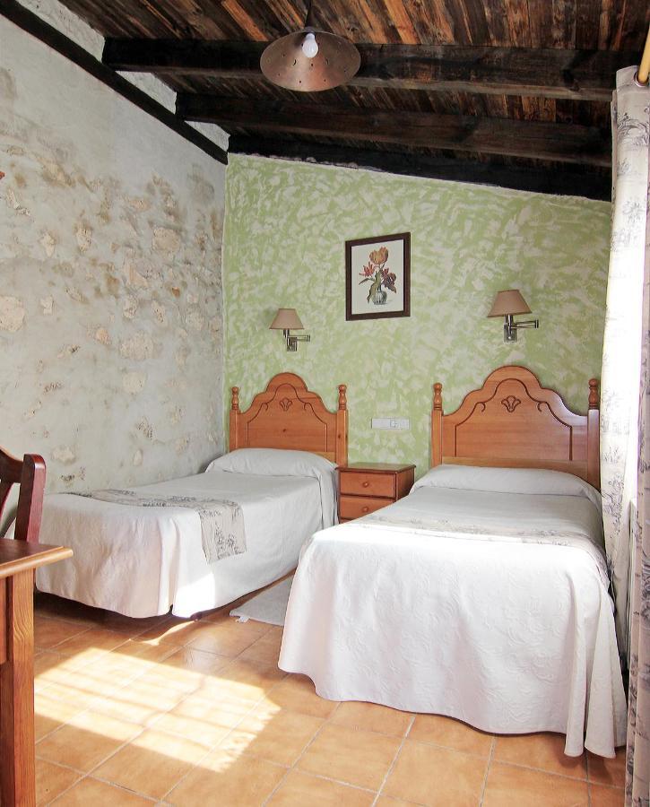 Hotel Rural Los Abuelos Montemayor de Pililla Ngoại thất bức ảnh