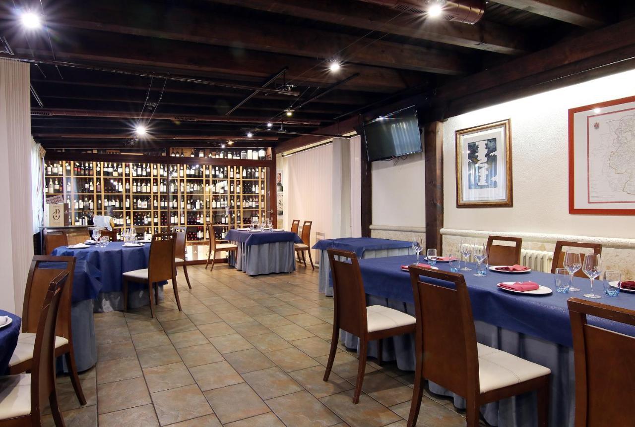 Hotel Rural Los Abuelos Montemayor de Pililla Ngoại thất bức ảnh