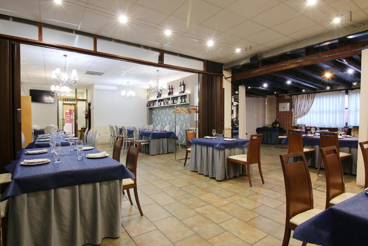 Hotel Rural Los Abuelos Montemayor de Pililla Ngoại thất bức ảnh